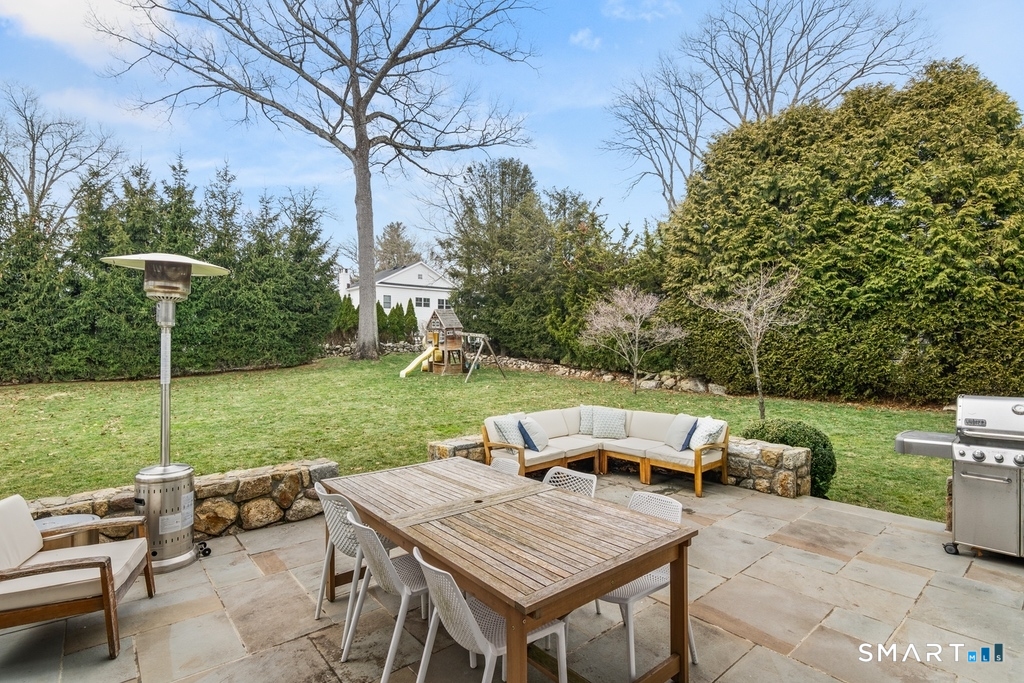 19 Thomasina Lane Darien CT 06820