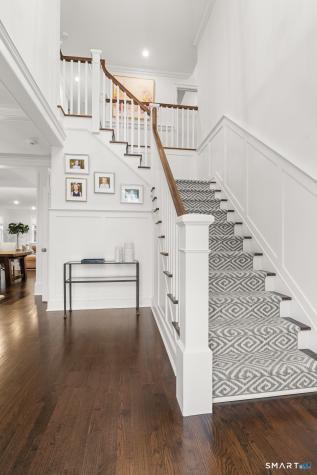 19 Thomasina Lane Darien CT 06820