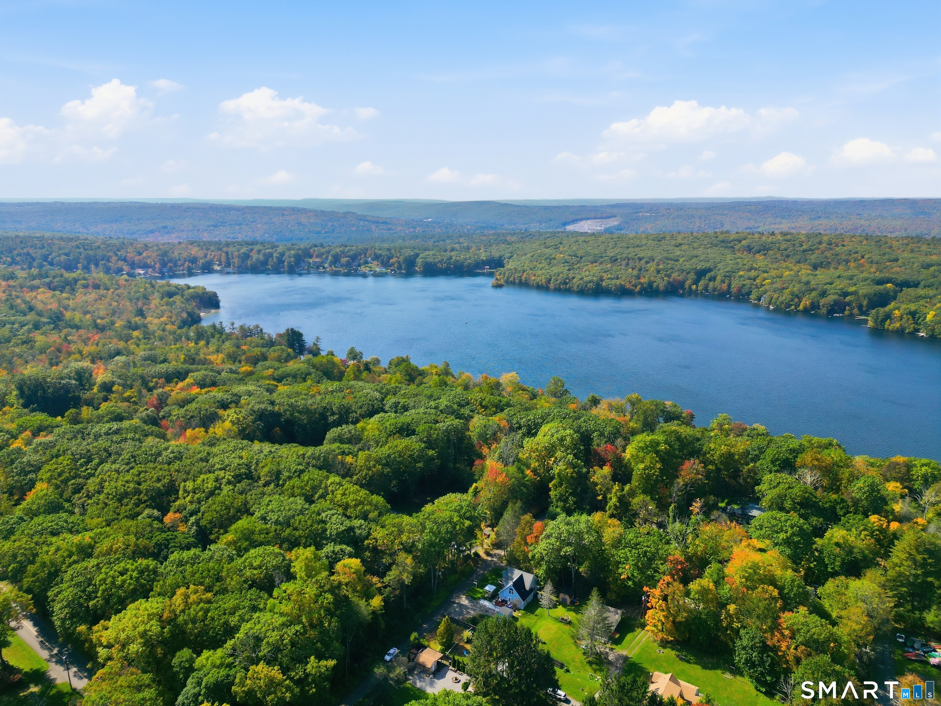 16 Pond Road New Hartford CT 06057