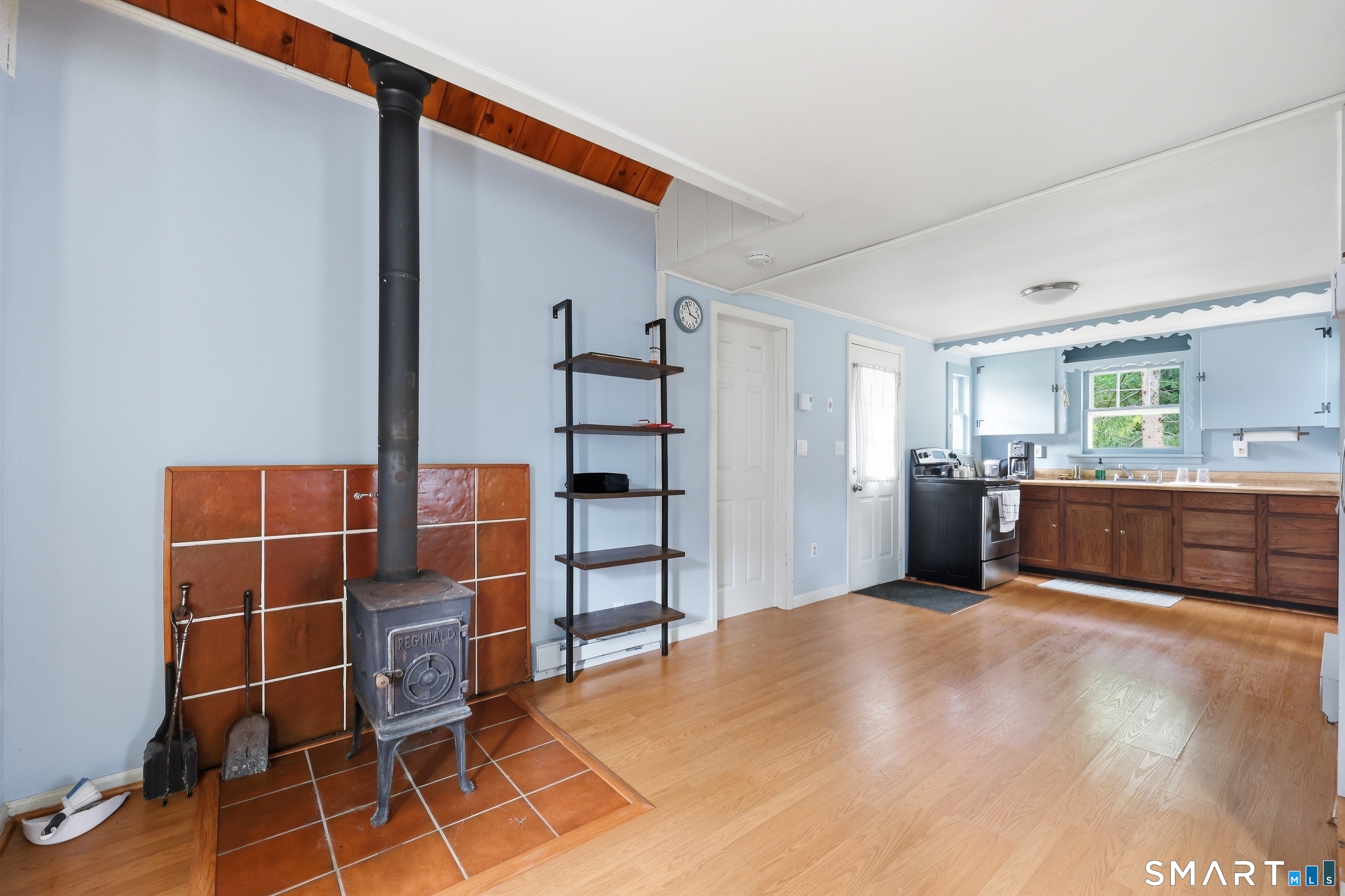 16 Pond Road New Hartford CT 06057