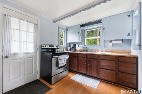 16 Pond Road New Hartford CT 06057