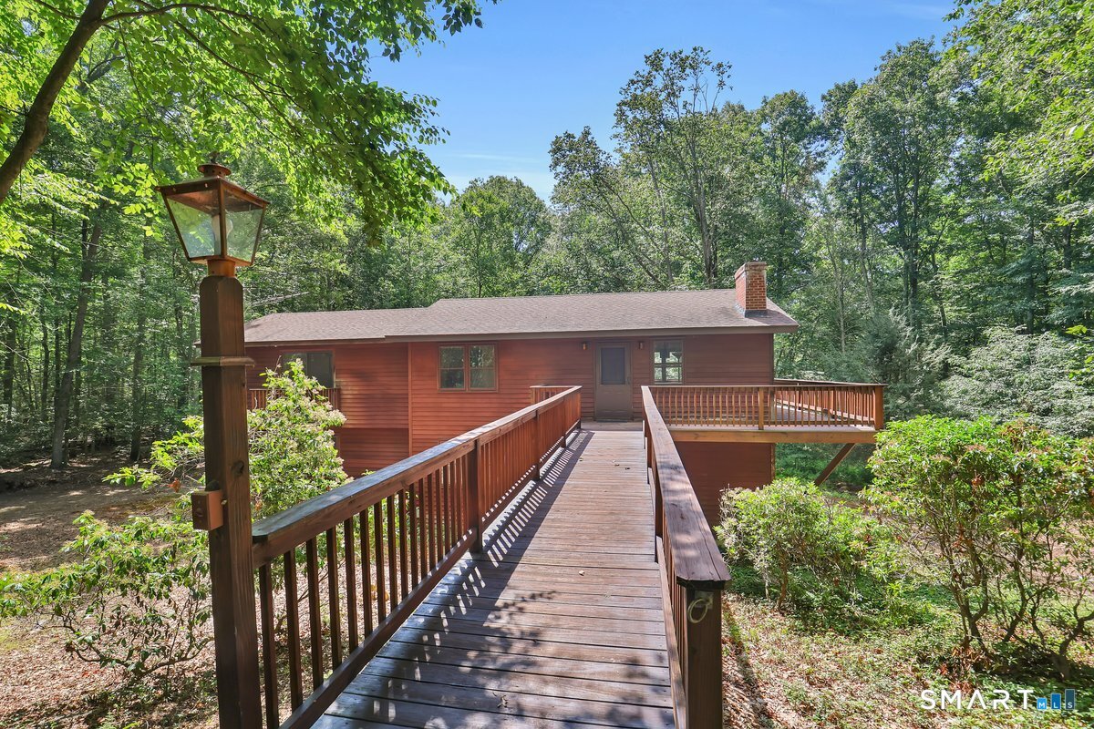 33 Quiet Woods Road East Hampton CT 06424