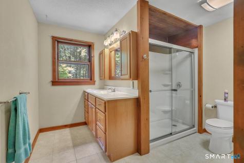 33 Quiet Woods Road East Hampton CT 06424