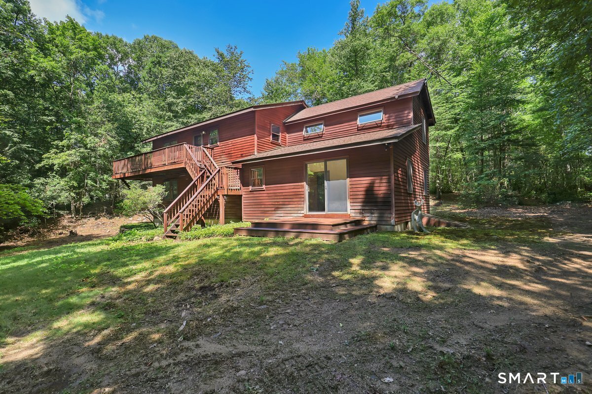 33 Quiet Woods Road East Hampton CT 06424