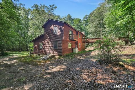 33 Quiet Woods Road East Hampton CT 06424