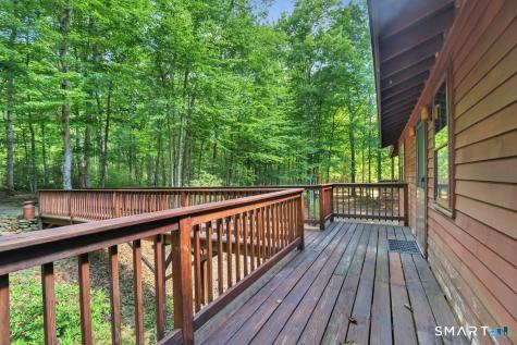 33 Quiet Woods Road East Hampton CT 06424