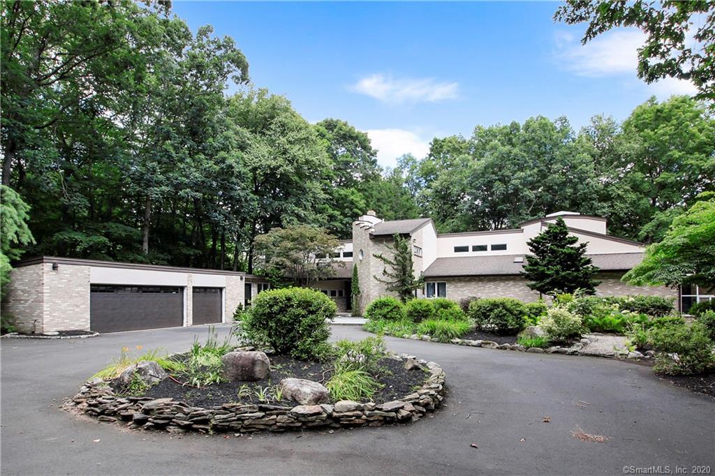 40 Inverness Court Cheshire CT 06410
