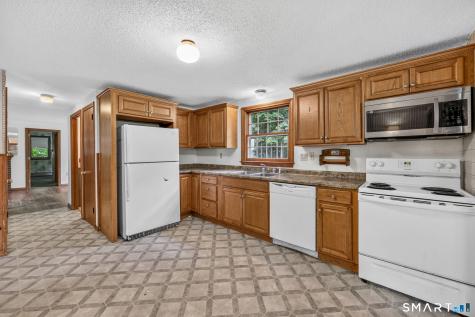 62 Old Farms Road Tolland CT 06084