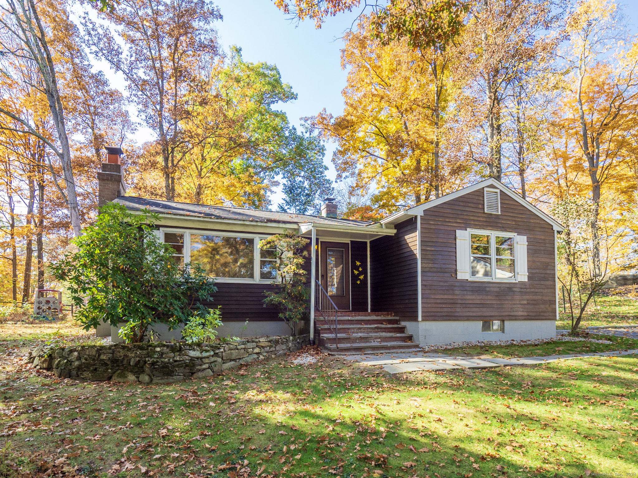 27 Woodland Way Ridgefield CT 06877