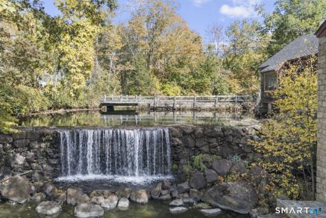 55 Sawmill Road Branford CT 06405