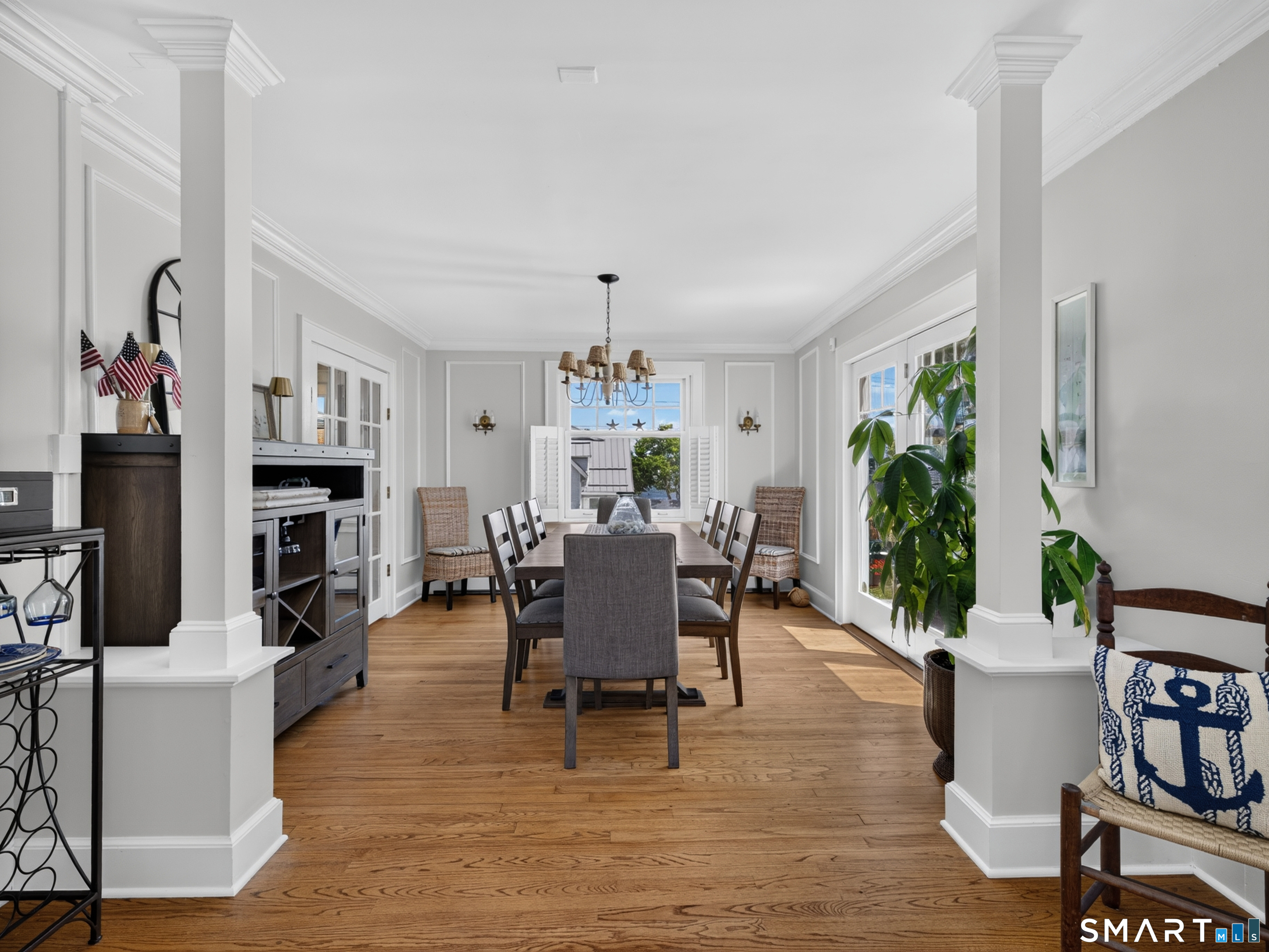 415 Pequot Avenue New London CT 06320