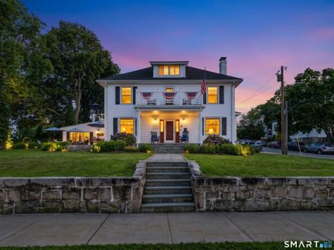 415 Pequot Avenue New London CT 06320