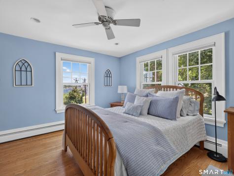 415 Pequot Avenue New London CT 06320