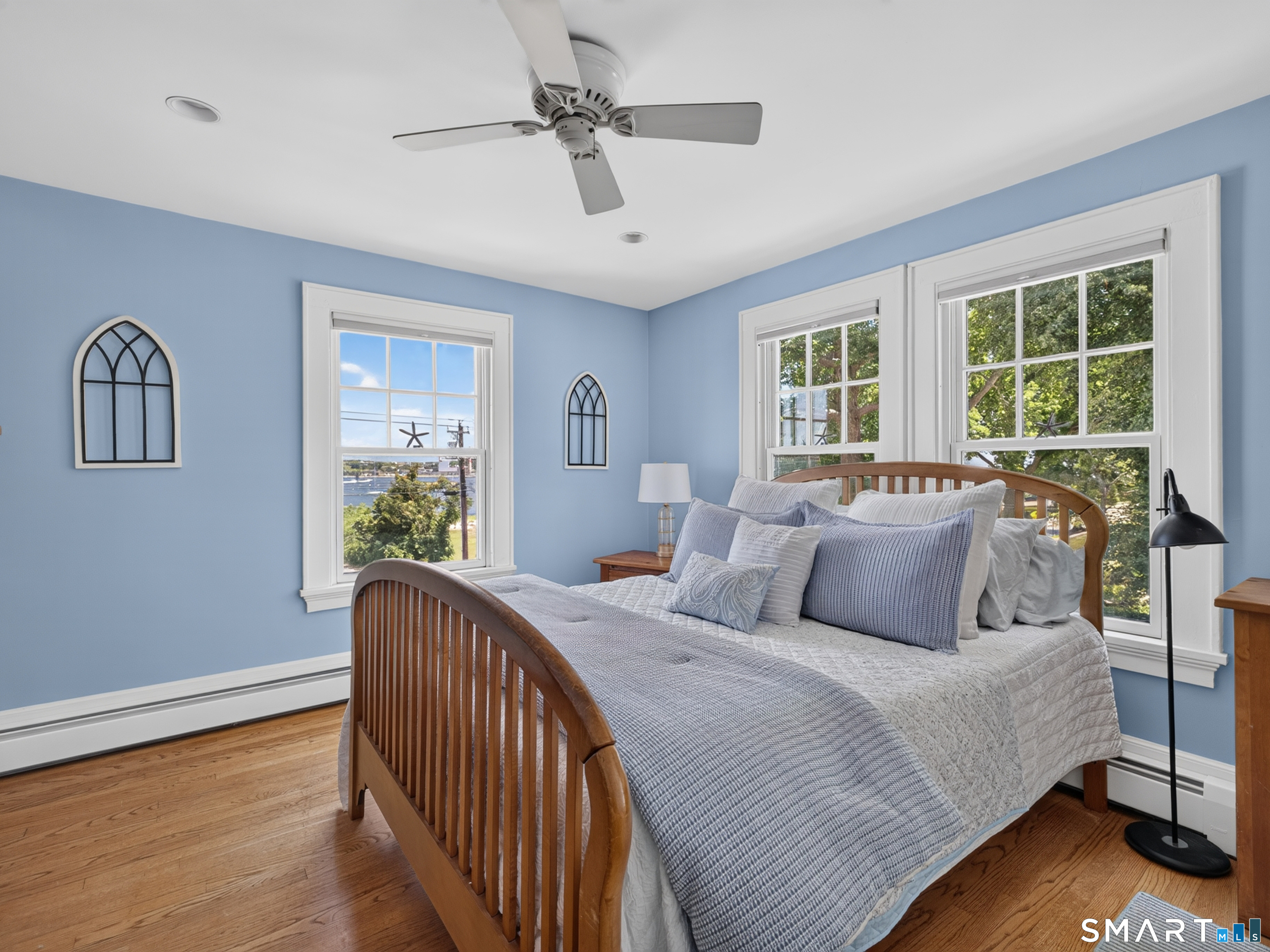 415 Pequot Avenue New London CT 06320