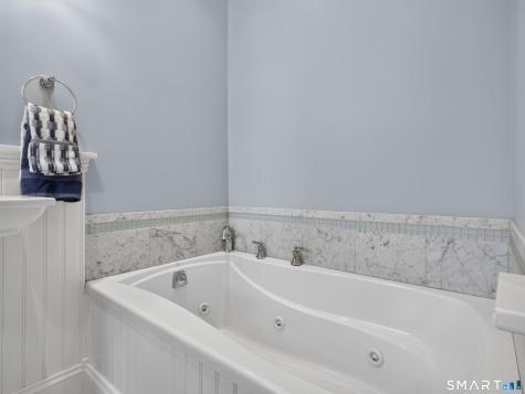 415 Pequot Avenue New London CT 06320