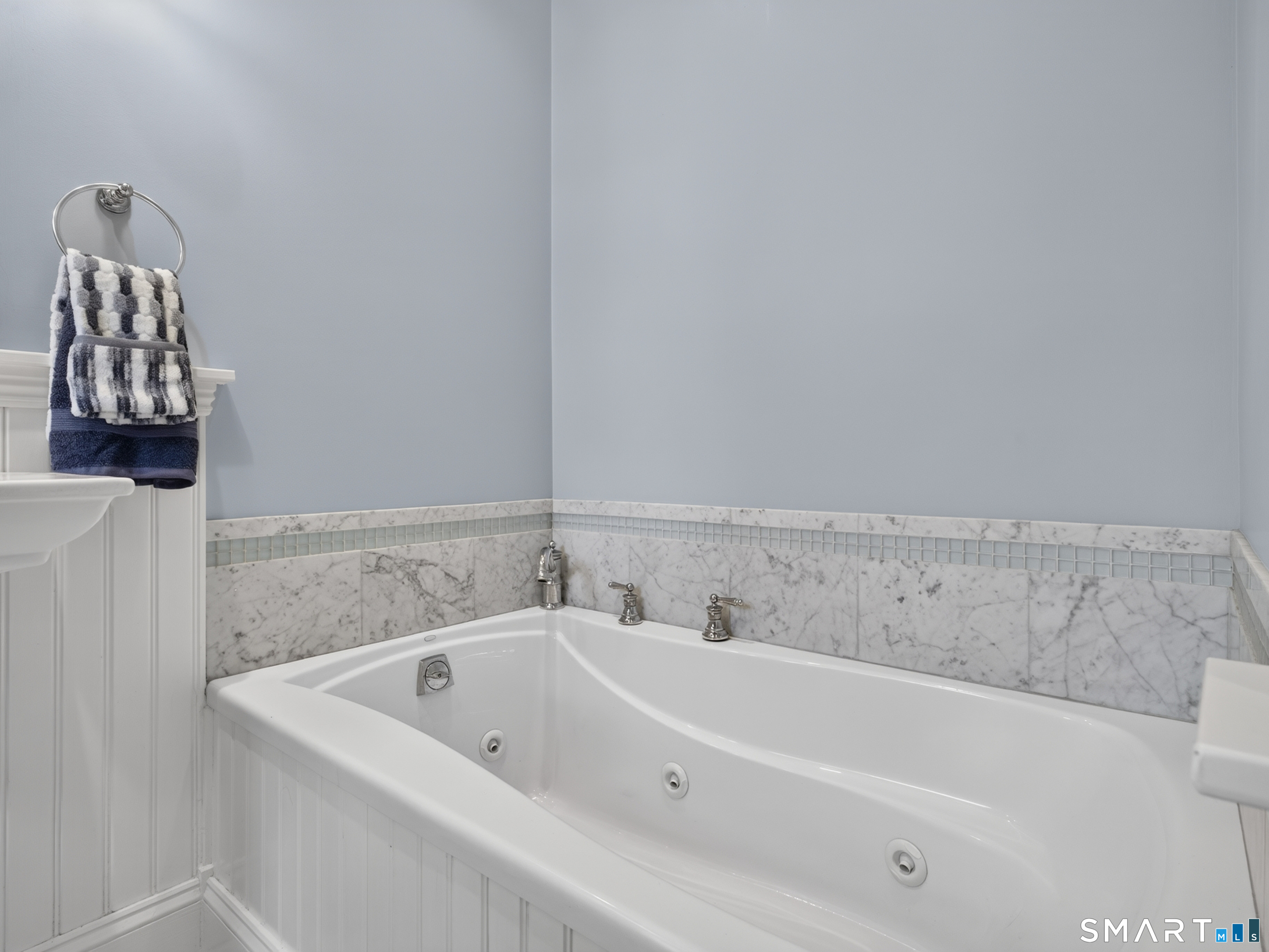 415 Pequot Avenue New London CT 06320