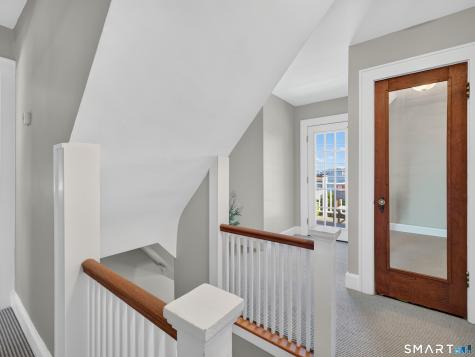 415 Pequot Avenue New London CT 06320