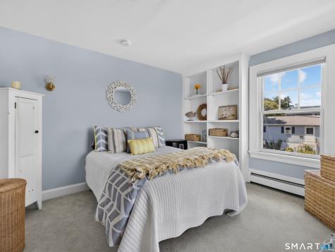 415 Pequot Avenue New London CT 06320