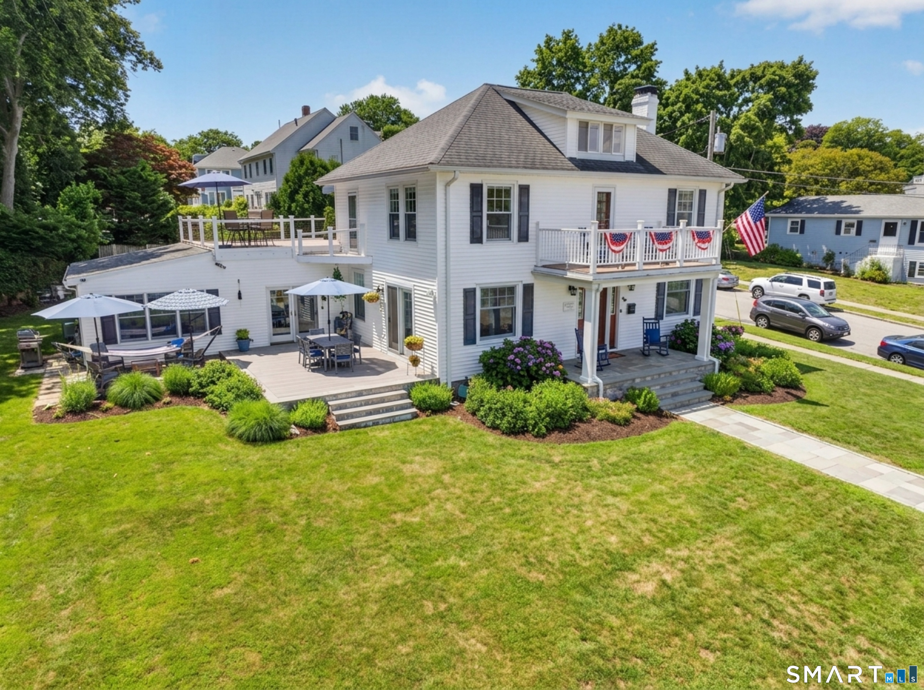 415 Pequot Avenue New London CT 06320