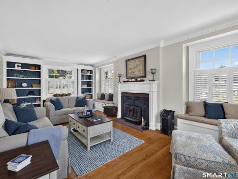 415 Pequot Avenue New London CT 06320