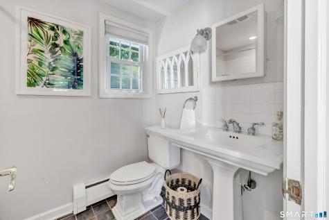 107 Benedict Avenue Fairfield CT 06825