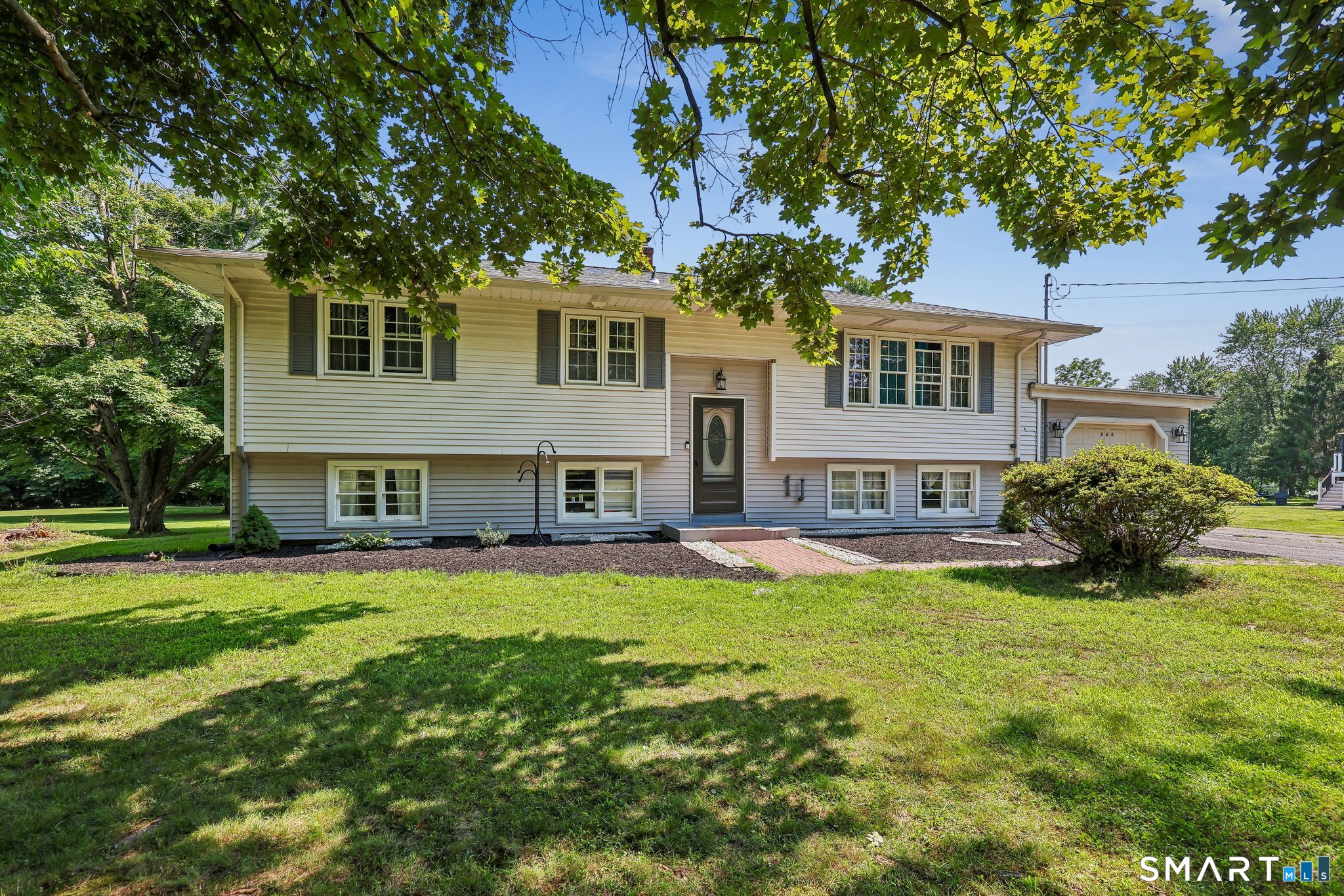660 East South Street Suffield CT 06078