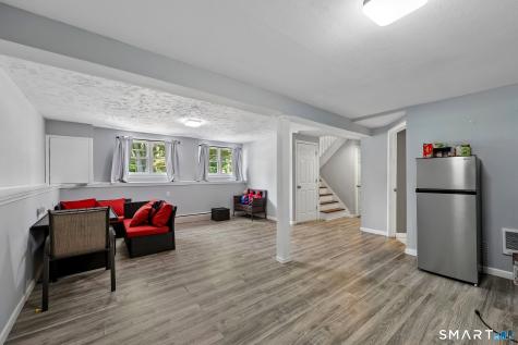 660 East South Street Suffield CT 06078