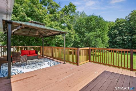 660 East South Street Suffield CT 06078