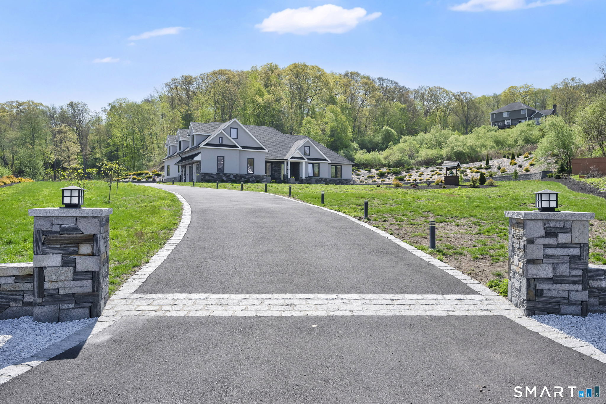 99 Mesa Drive Bethany CT 06524