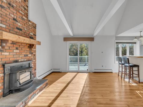 84 Oxbow Lane North Branford CT 06472