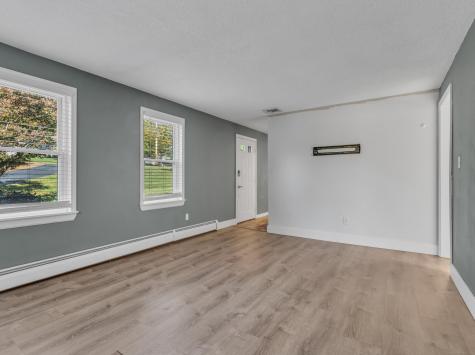 84 Oxbow Lane North Branford CT 06472