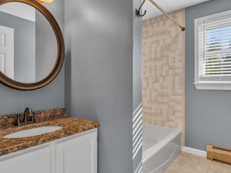 84 Oxbow Lane North Branford CT 06472