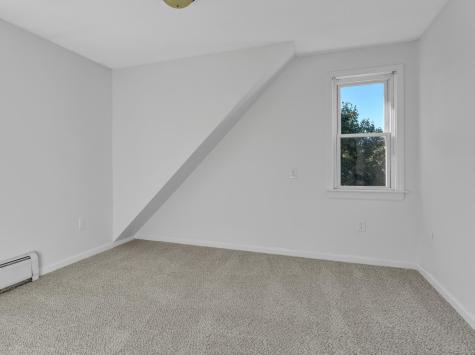 84 Oxbow Lane North Branford CT 06472