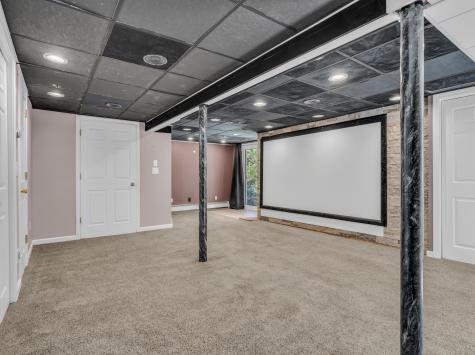 84 Oxbow Lane North Branford CT 06472