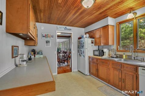 51 Highland Avenue Guilford CT 06437