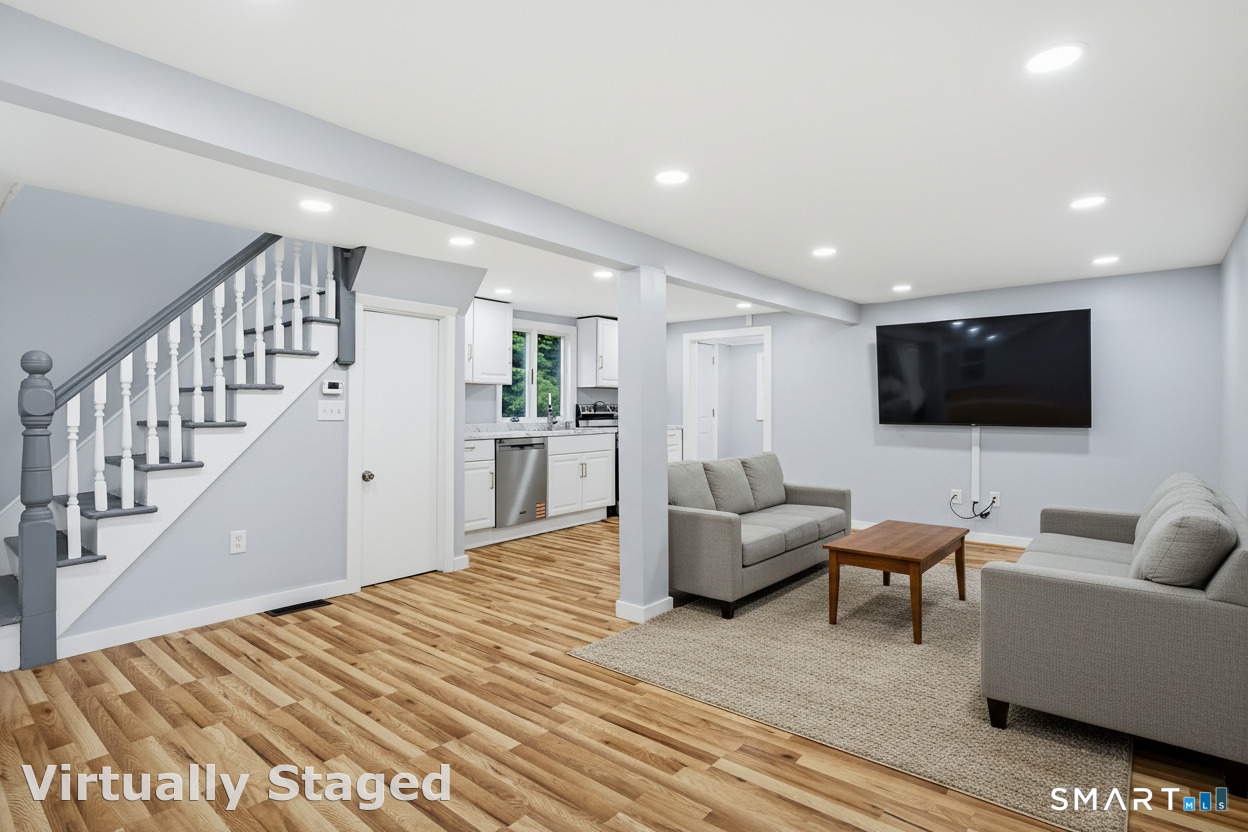 23 James Avenue Waterford CT 06375
