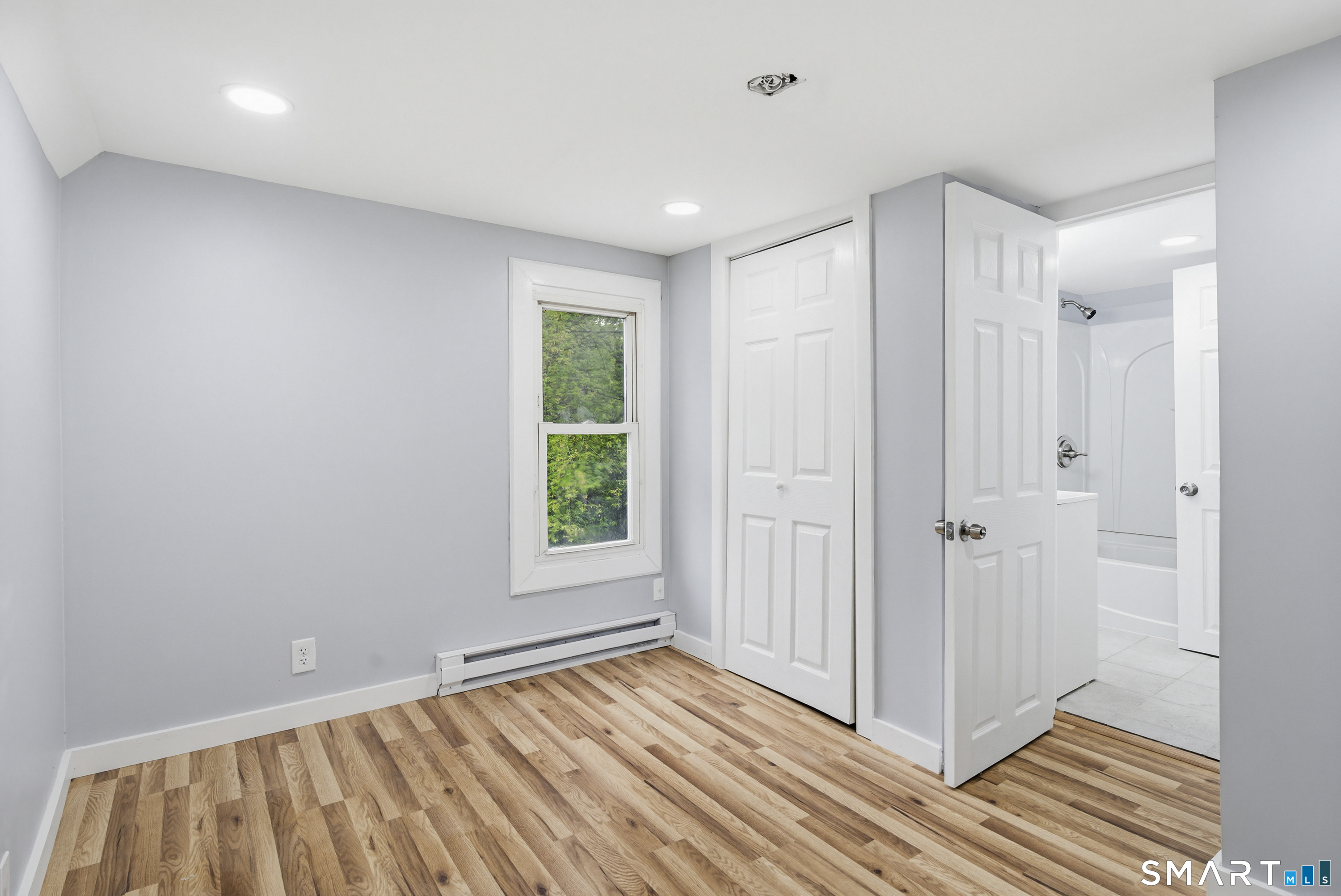 23 James Avenue Waterford CT 06375