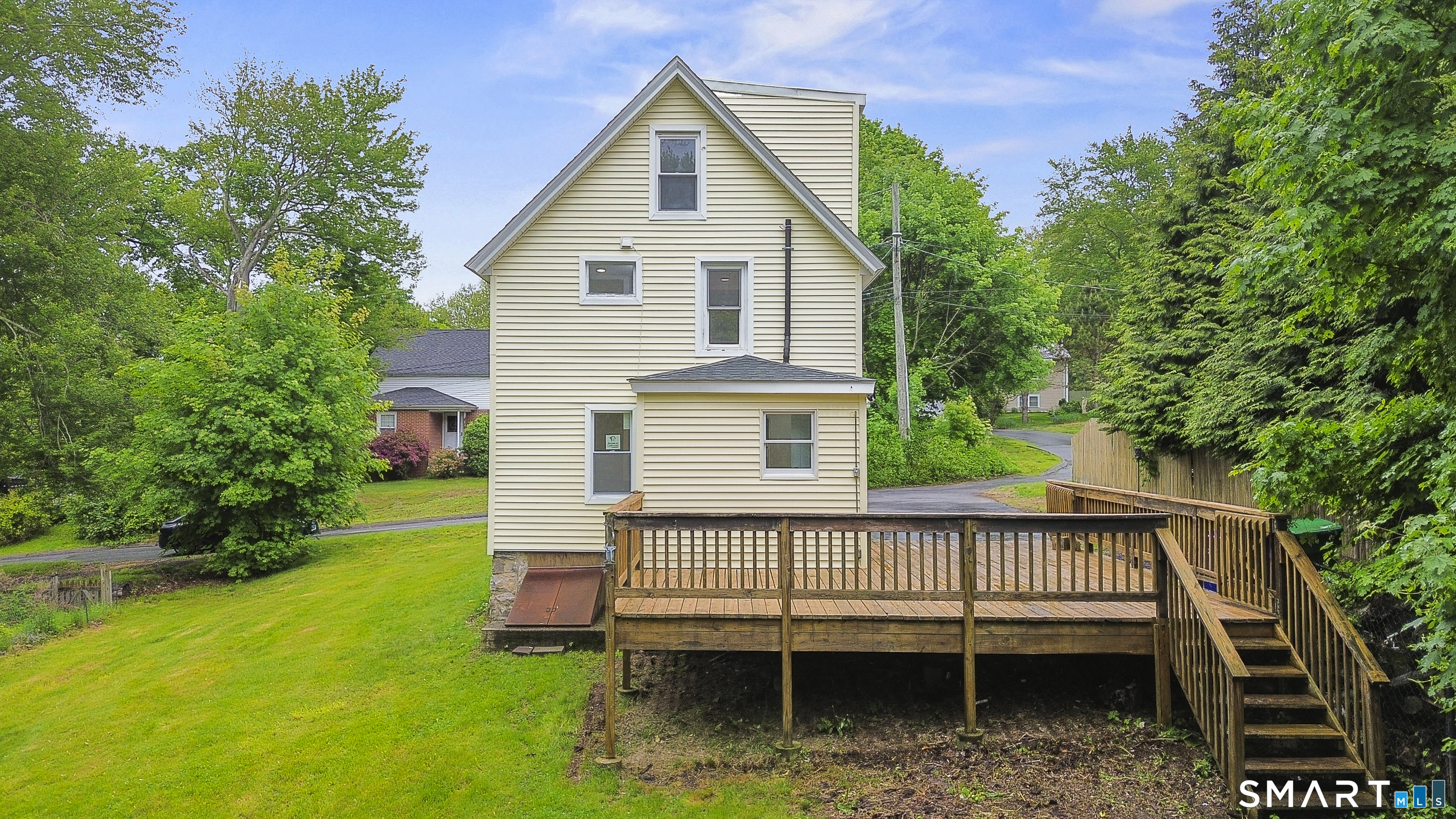 23 James Avenue Waterford CT 06375