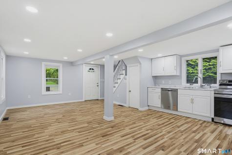 23 James Avenue Waterford CT 06375