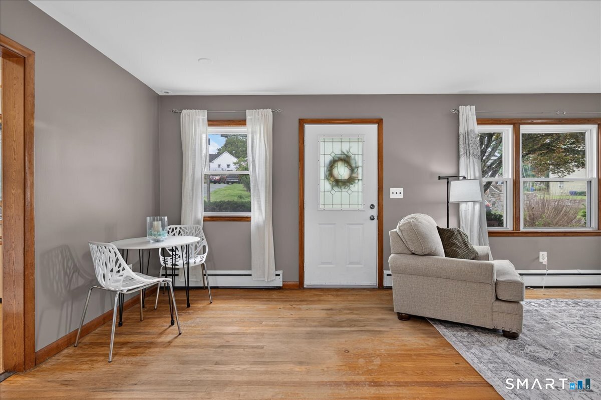 37 Vivian Street Waterford CT 06385