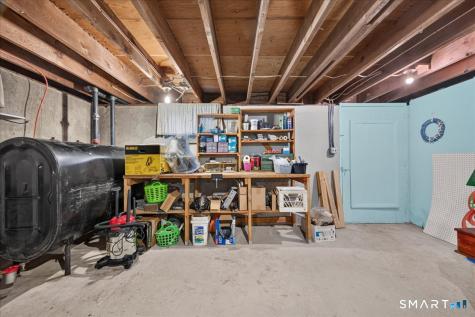 37 Vivian Street Waterford CT 06385