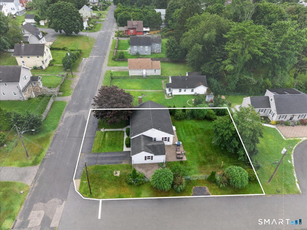 37 Vivian Street Waterford CT 06385