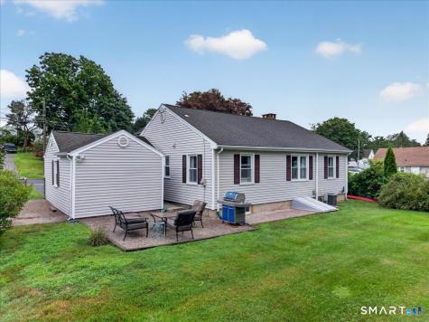 37 Vivian Street Waterford CT 06385