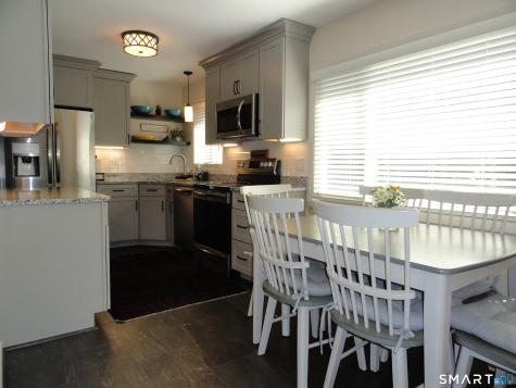 24 Rossie Street Stonington CT 06355
