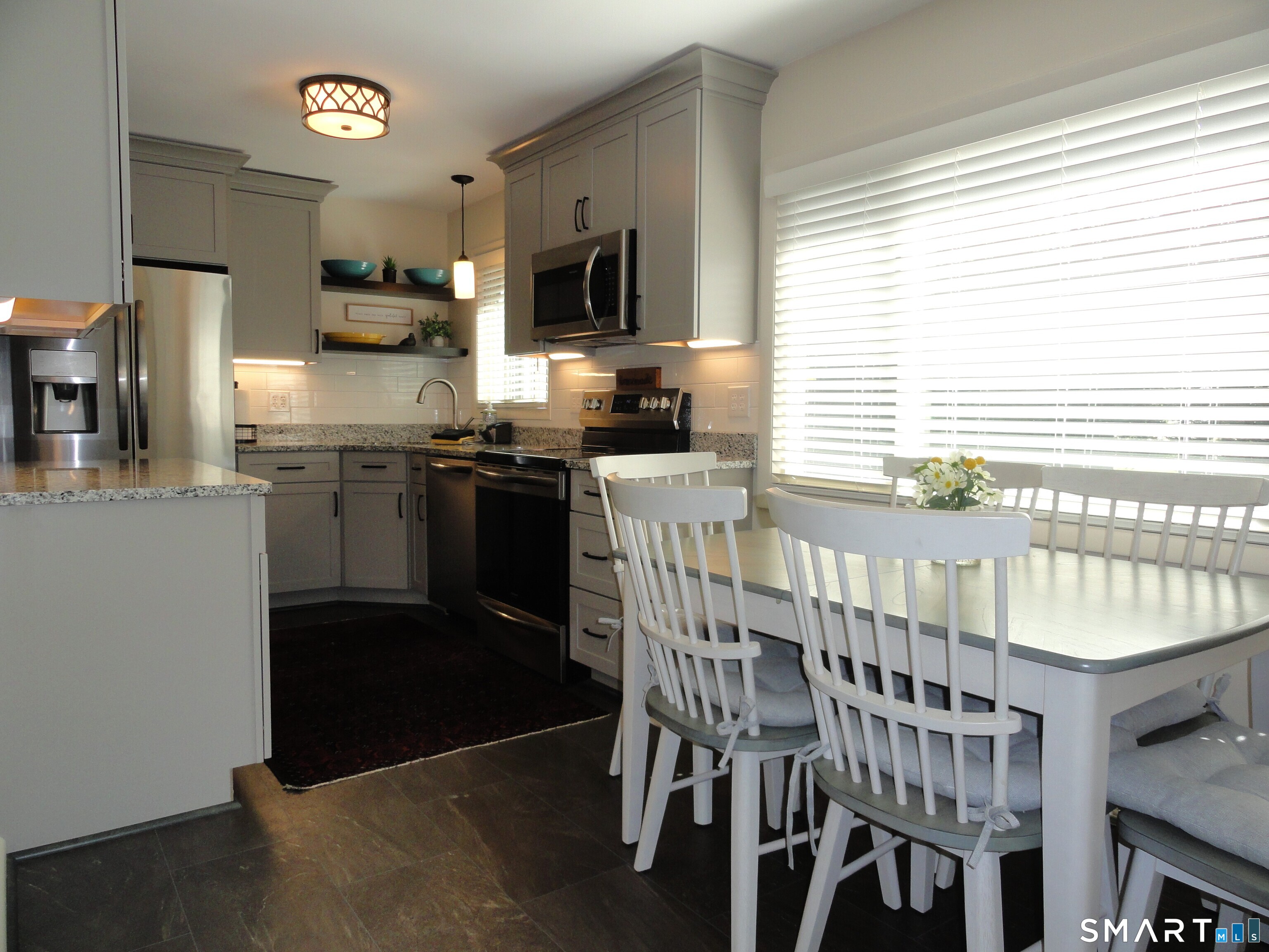 24 Rossie Street Stonington CT 06355