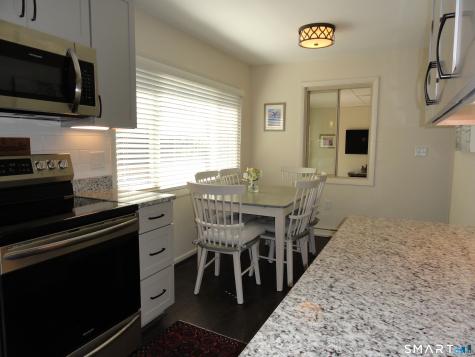 24 Rossie Street Stonington CT 06355