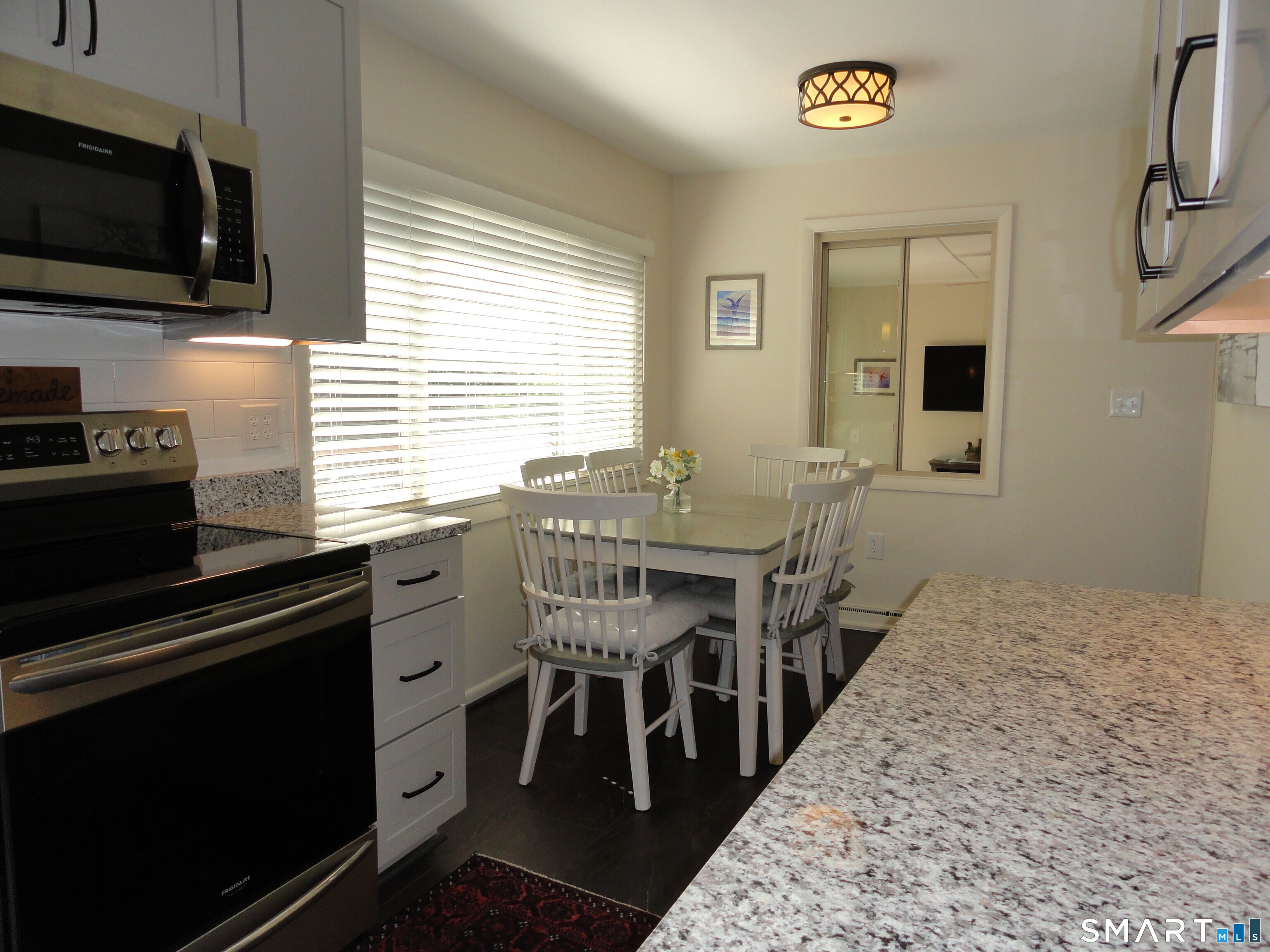 24 Rossie Street Stonington CT 06355