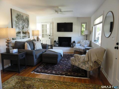24 Rossie Street Stonington CT 06355