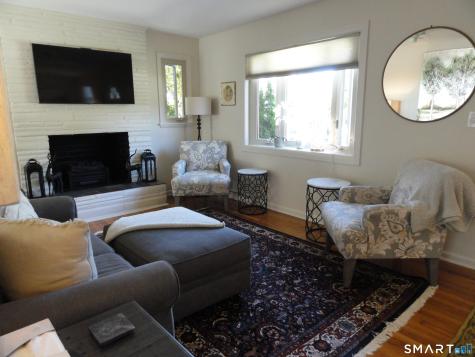 24 Rossie Street Stonington CT 06355
