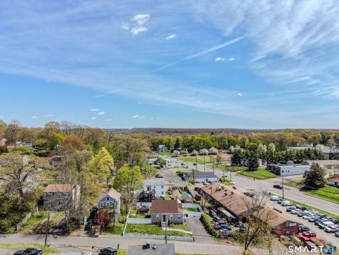 21 Highland Avenue East Haven CT 06512